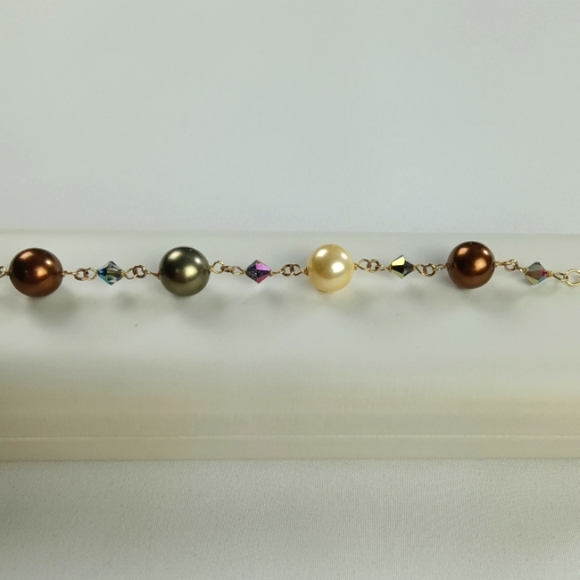 Pearls and Swarovski 14K Gold Filled Bracelet. - Picture 1 of 16